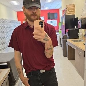 Meet your Posher, Brad